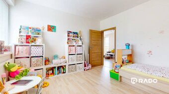 RADO | 4i byt s terasou a parkovaním v tichej časti Rovinky  - 5