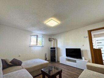 Rodinný dom s garážou na ostrove Vir - Chorvátsko - 5