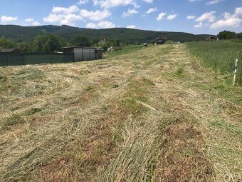 Na predaj investičný stavebný pozemok pre 3 RD, Trenč.Jastra - 5