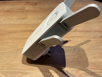 TP-Link RE650 Wi-Fi rozsirovac - 5