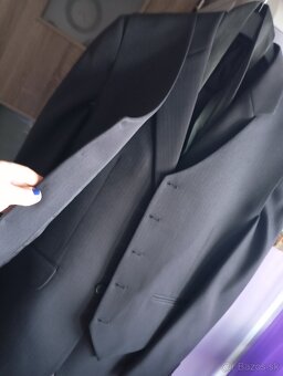 Mám na predaj značkovy oblek - 5