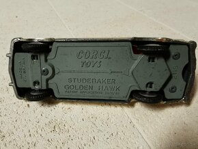 Corgi toys Studebaker - 5