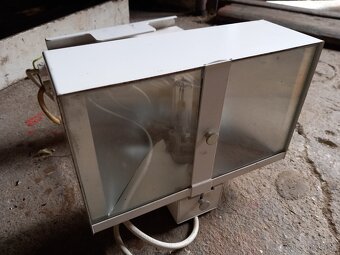 Operacna lampa 200w - 5