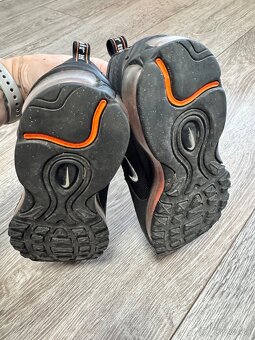Nike Air Max - 5