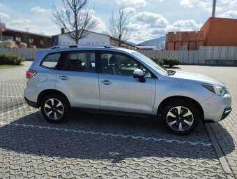 Subaru FORESTER, 4x4 výborný stav - 5