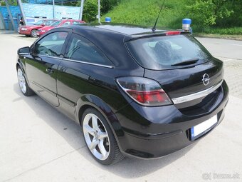 OPEL ASTRA GTC 1.9 CDTi Cosmo - 5