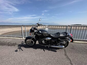 Triumph Legend - 5