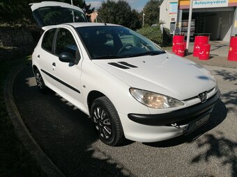 Peugeot 206 1.1i 44.Kw R. V. 2005 Exklusiv... Top..Stav... - 5