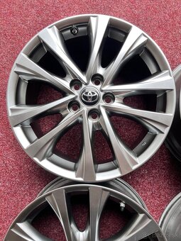 5x114,3 R18 Originál Toyota RAV4 4.Generace - TOP - 5