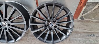 Predám original Škoda Turini elektróny, 5x112 7,5Jx18 ET 51 - 5