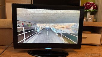 CHODBOVA STENA A 2x TV led 82,99cm - 5