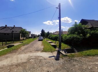 Tornyosnémeti - Stavebný pozemok 800 m2 so starým domom - 5