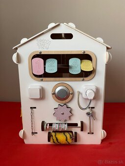 Elisdesign biely domcek - activityboard - 5