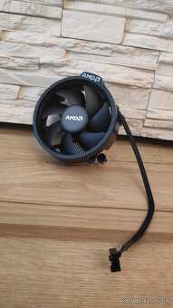 Predám/Vymením Ryzen 5 1600AF - 5