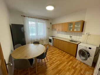 Na prenájom 2 izbový byt v centre NMnV - 5