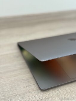 Apple Macbook Pro 16 2019 i9 64/1Tb - 5