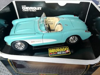 1:18 CHEVROLET Corvette 1957 - 5