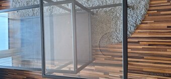 Konferenčný stolík kovový so sklom - 5