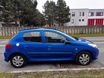 Peugeot 206+ 1.1 44kw - 5
