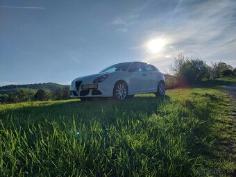 Alfa Romeo Gulietta - 5