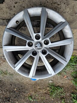 Predám disky r17 a pneumatiky - 5