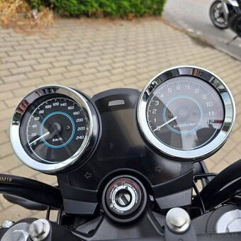 Kawasaki Z650 RS Classic - 5