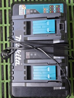 Makita nabijacka DC18RD - 5