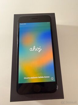 Apple IPhone 8 - 5
