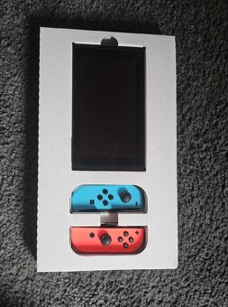 Nintendo switch - 5