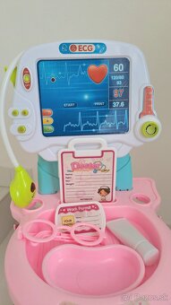 Detský lekársky vozík s príslušenstvom - 5