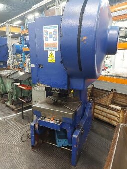 Vystrednikovy lis LEN - 5