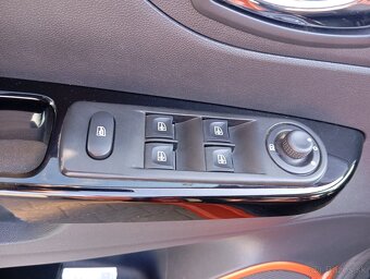 Renault Captur 1,2 TCE - 5