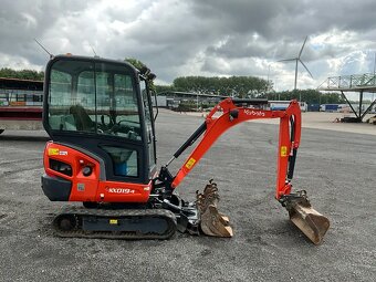 Minibager Kubota KX019-4 - 5