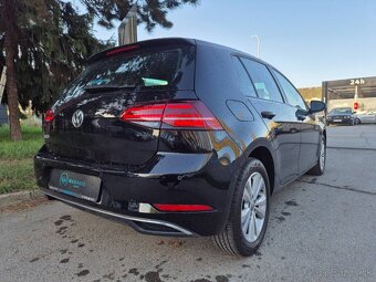 Predám Volkswagen Golf 1.5 TSI ACT 150k Highline DSG EU6 - 5
