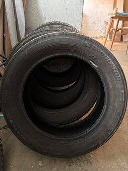 Pneu - 5