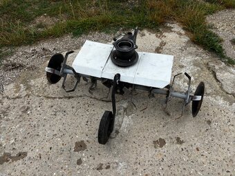 malotraktor VARI Agrozet Jičín - 5