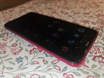 Predám Xiaomi Redmi 8 - 5
