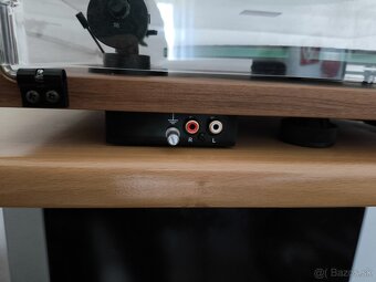Pro-ject - 5