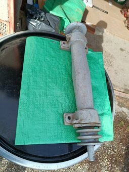 Hriadeľ, oska na cirkular, štiepačku. - 5