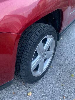 JEEP COMPASS LIMITED 2,2 L - 5