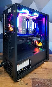 PC, Intel i7 14700KF, RX 7800XT 16GB, 32GB - 5