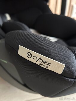 Vajíčko / autosedačka Cybex Cloud G i-size Plus Moon Black - 5