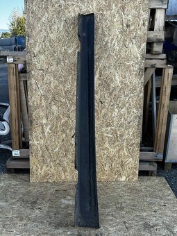 Spodné prahy M-packet – BMW 3 E90 predfacelift – Le Mans Bla - 5