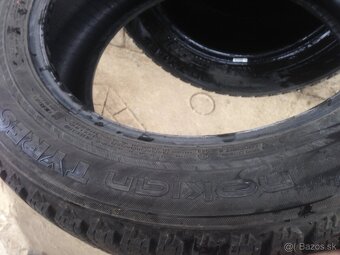 Predám zimné r18 235/55 8/2mm - 5