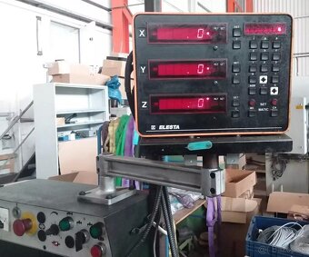 Soustruh CMT Expert 200 - 5