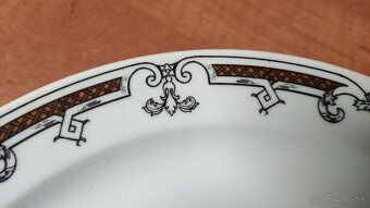 Koláčový set, obedová súprava a kávová súprava Dvory - 5