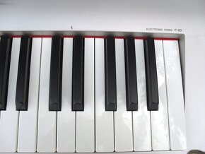 Digitální piano Yamaha P-60 - 5