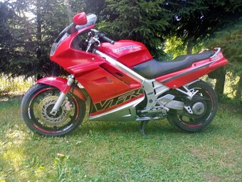 HONDA VFR 750 RC36 DOVOZ NA PRIHLASENIE - 5