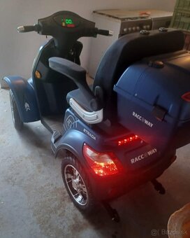 Predám štvorkolku pre seniorov ,elektrický vozík - 5