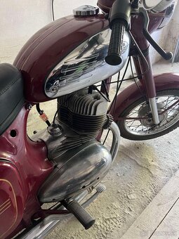 Jawa 350 - 5